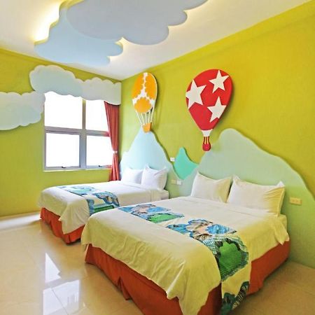 Fun Trip - Little Castle & Oscar B&B T'ai-tung Εξωτερικό φωτογραφία