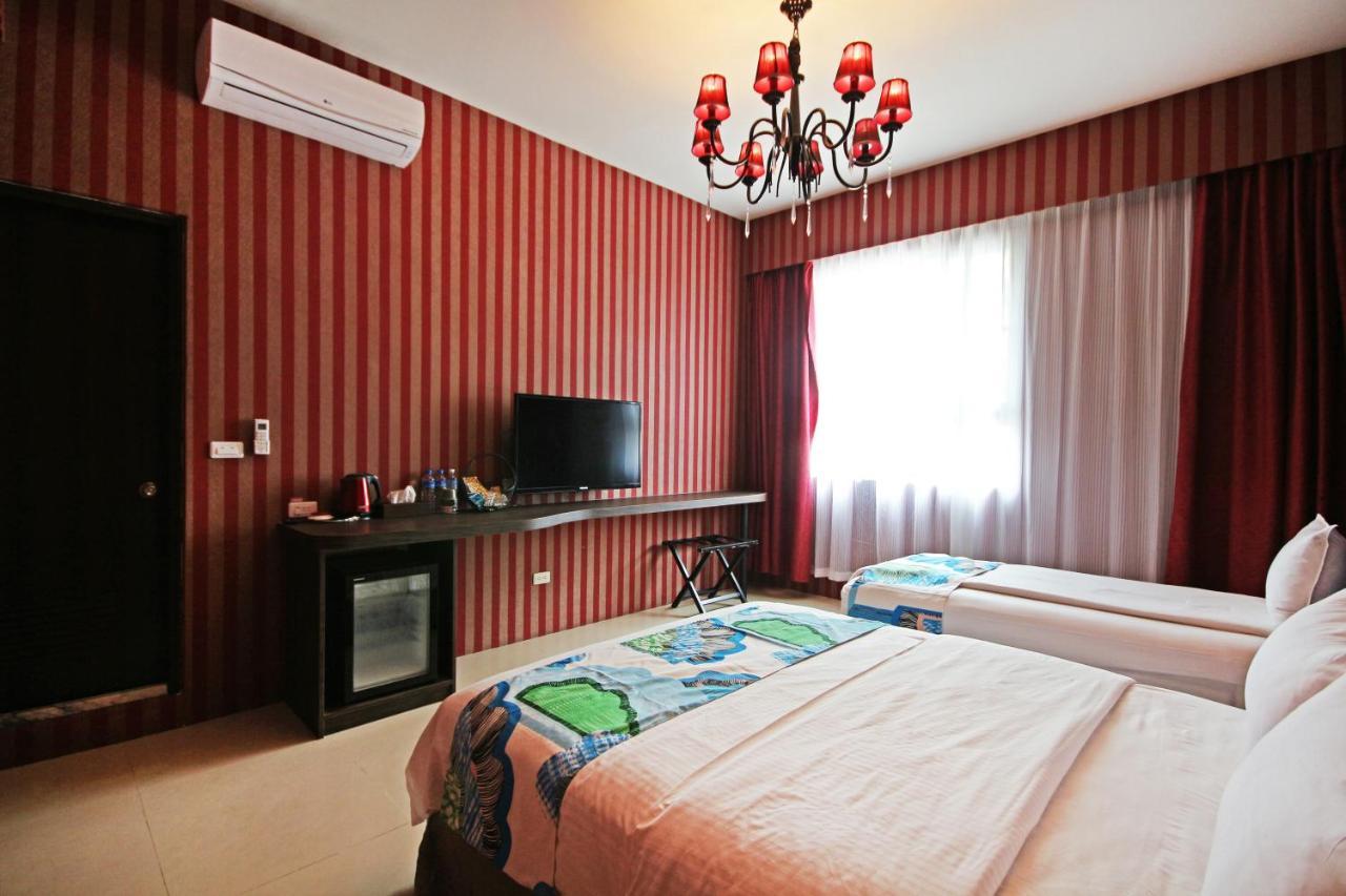 Fun Trip - Little Castle & Oscar B&B T'ai-tung Εξωτερικό φωτογραφία